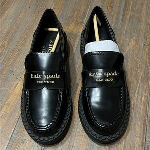 kate spade NIB Black Leather Women's Loafers with Gold Accents Size 8